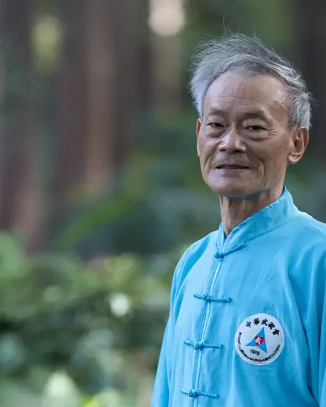 Portrait de Maître Li Jinde, spécialiste en Cha Quan