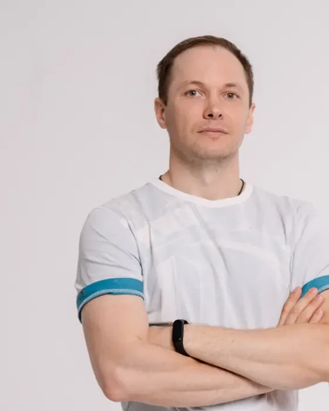 Portrait d'Oleksii Nosach, spécialiste en compétition et Taolu